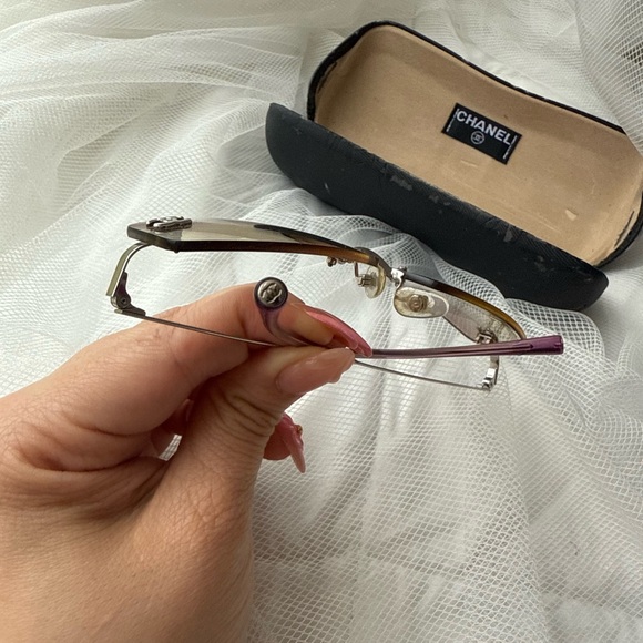 Authentic Vintage Chanel rimless sunglasses - Picture 9 of 13